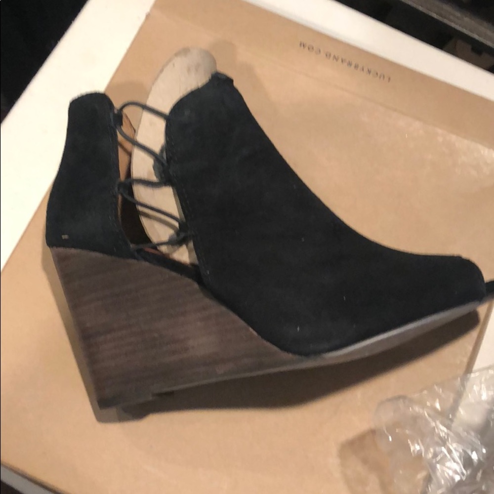 Lucky brand suede peep toe wedges